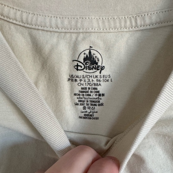 Excellent Condition. Small Disney Haunted Mansion Women’s T Shirt - Picture 4 of 5